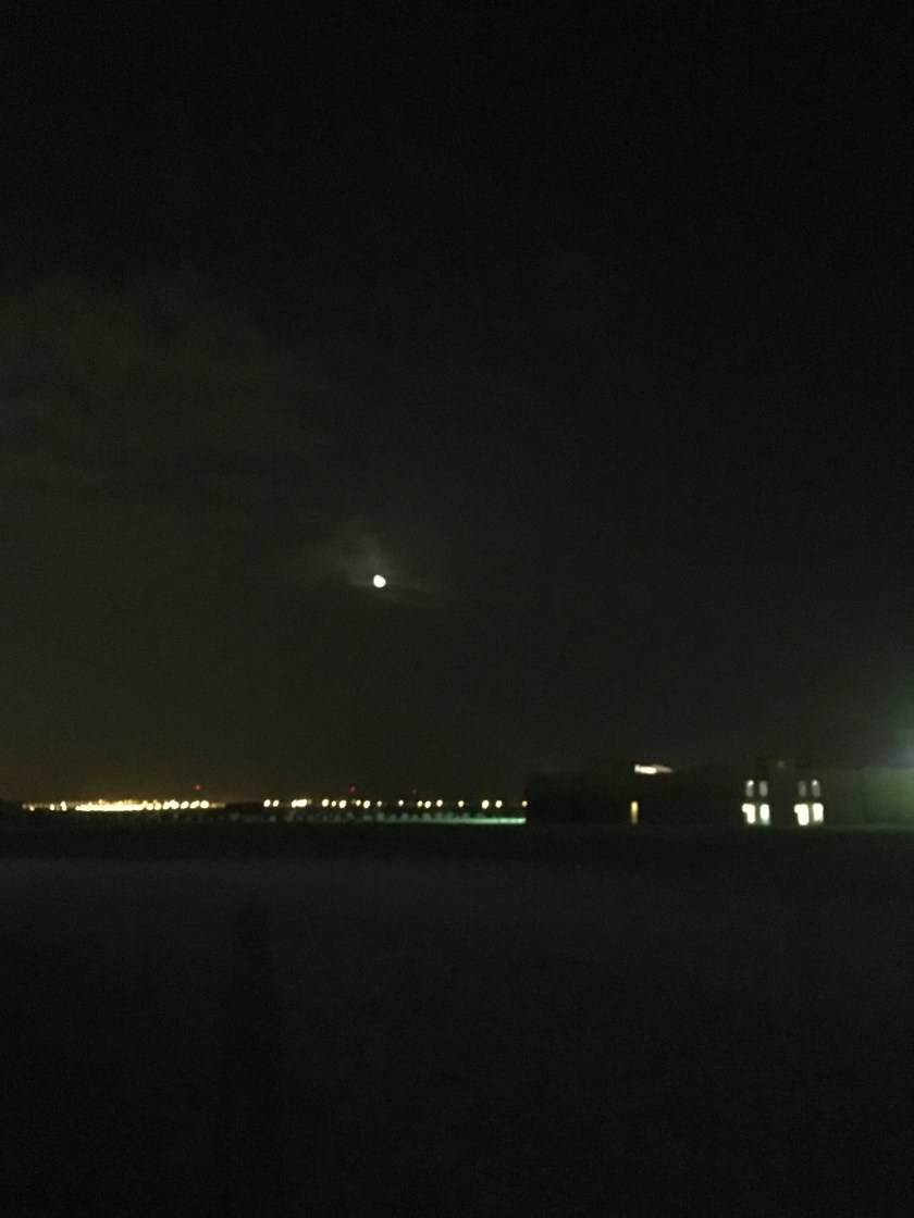 MoonOverLanding - Copy